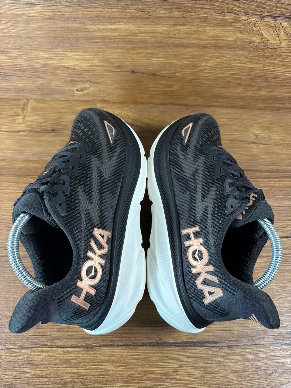 Hoka Clifton 9 Women's‎ Running Shoes Black Rose Gold Size 9.5 - Picture 2 of 10